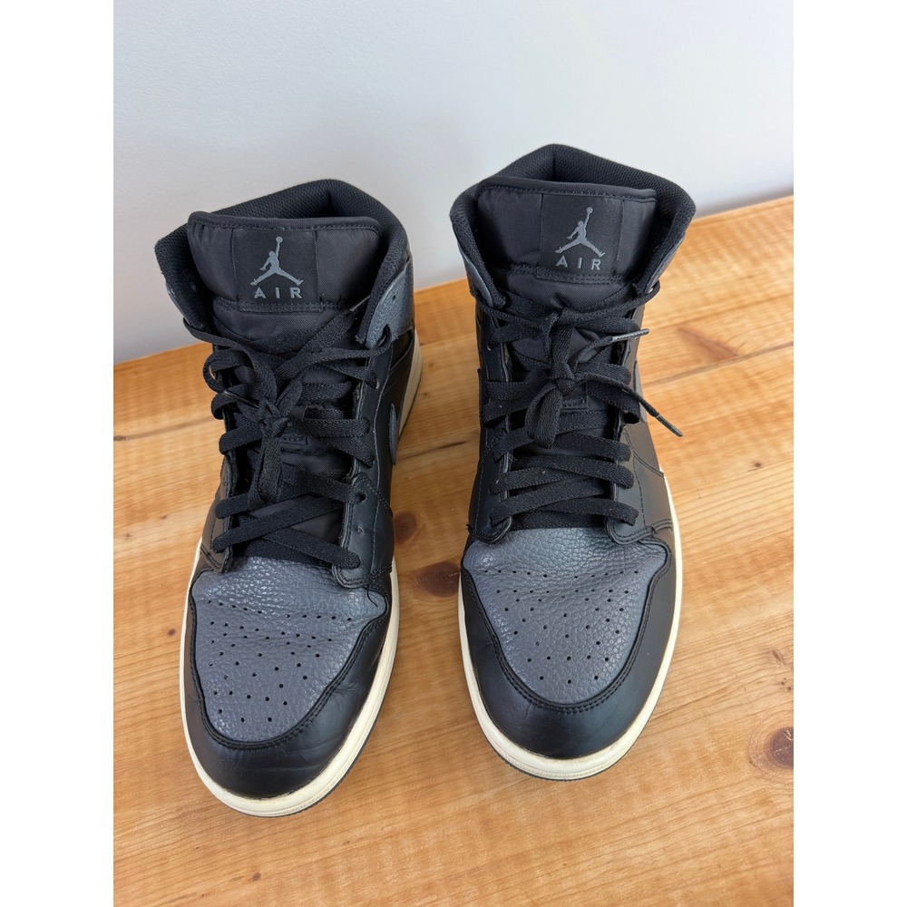 Jordan Air Jordan 1 Mid Mens Size 12 Dark Grey Black 554724-041 Basketball Shoes - Picture 2 of 9